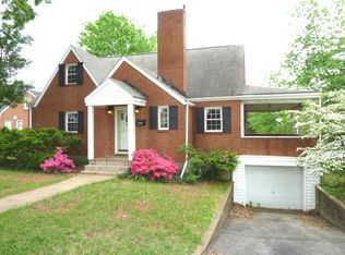 2317 Oakland Blvd NW, Roanoke, VA 24012