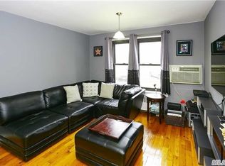 11 Terrace Cir APT 1F, Great Neck, NY 11021