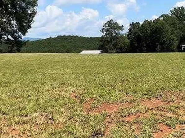 1874 Damascus Rd, Ball Ground, GA 30107