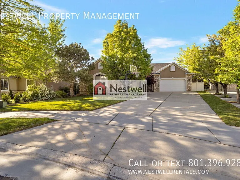 481 E Lana Ct — Photo 6