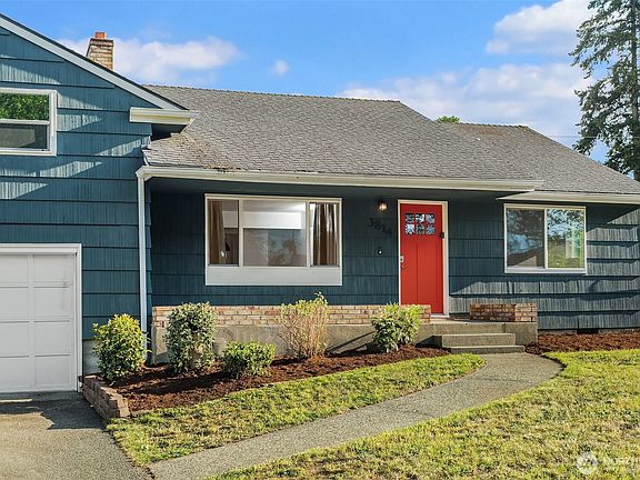 5th image of 3814 101st Street SW