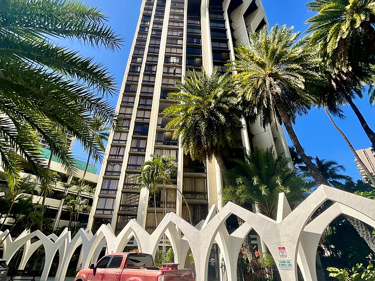 300 Wai Nani Way #I-905 — Photo 1