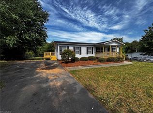 108 Clarmont Dr, King, NC 27021