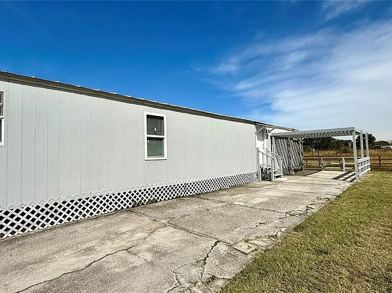 639 Ellison Pkwy — Photo 19