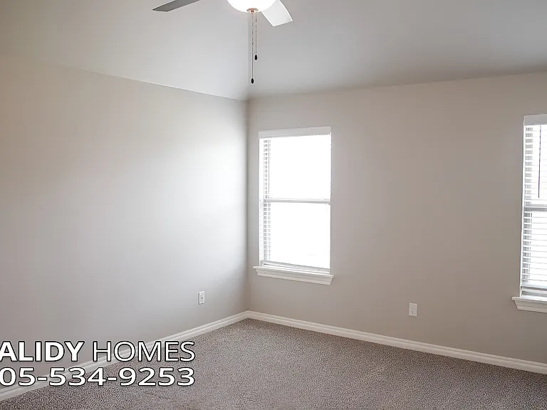 800 Bison Crossing Dr — Photo 9
