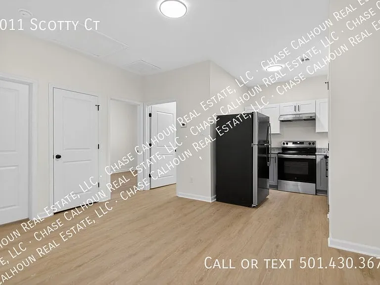 2011 Scotty Ct — Photo 3