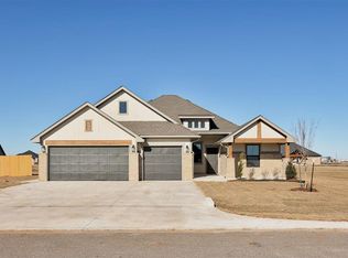 8625 Kayce St, El Reno, OK 73036