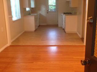 3221 Fairesta St APT B, La Crescenta, CA 91214