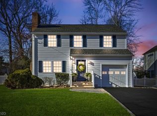 62 Lincoln Ave, Chatham, NJ 07928