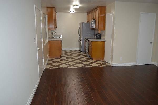 1st image of 966 Sobrato Dr APT B