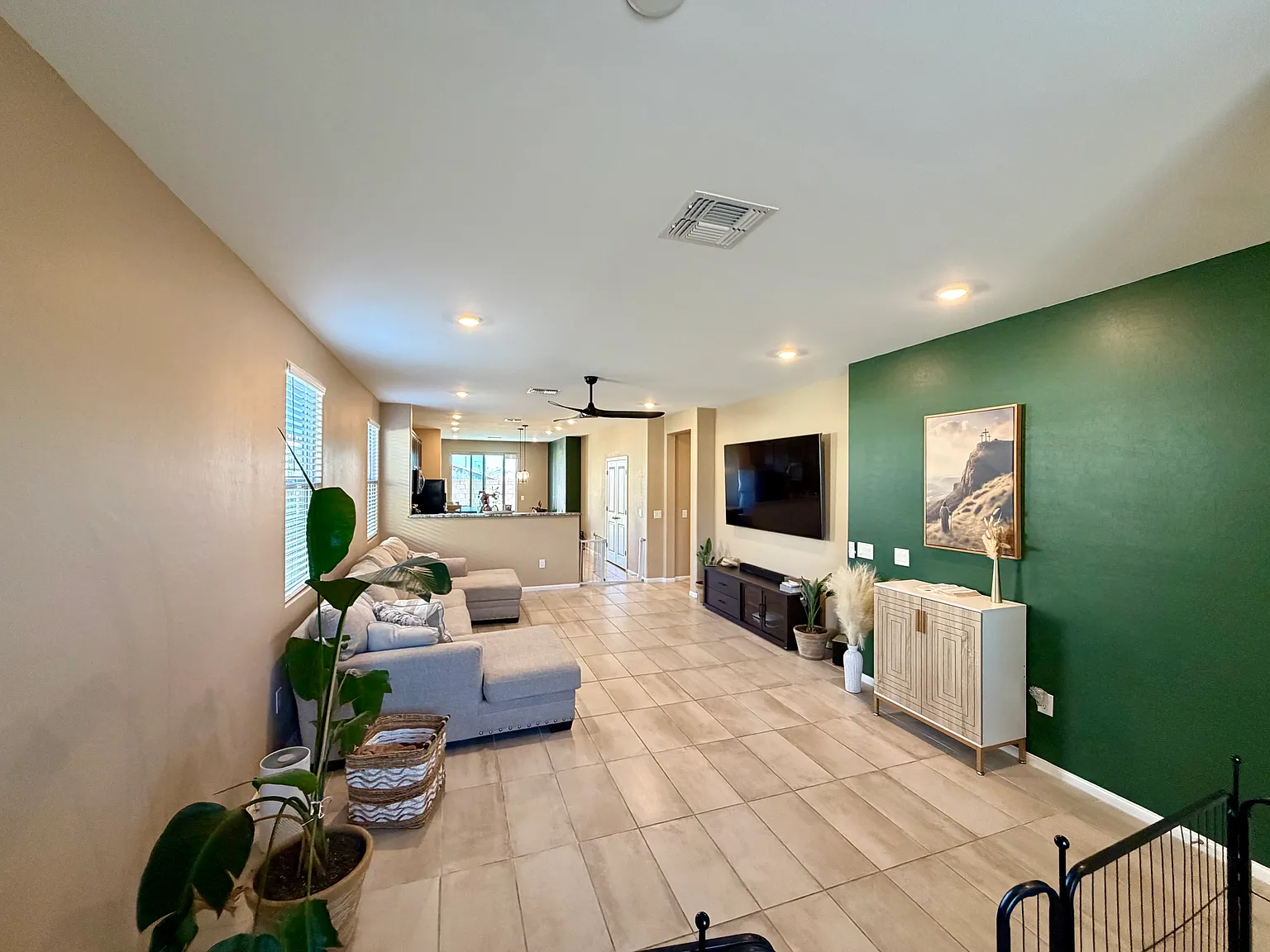 3 bed, 1503 sqft, $2,600 — Photo 3
