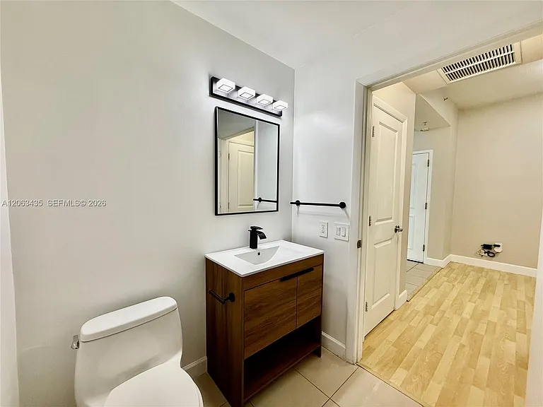 1945 S Ocean Dr #710 — Photo 34