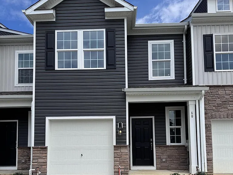 60 Robert Dr — Photo 1