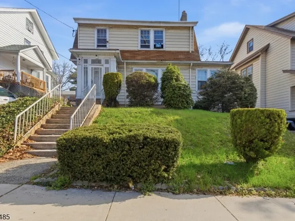 819-821 Lyons Ave, Irvington Twp., NJ 07111