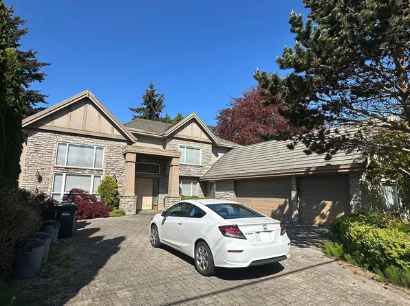 10051 Deagle Rd, Richmond, BC V7A 1R3