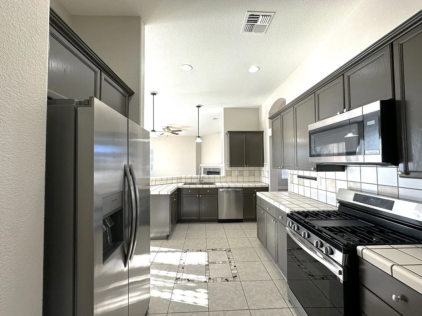 7409 Sansol Dr photo 1