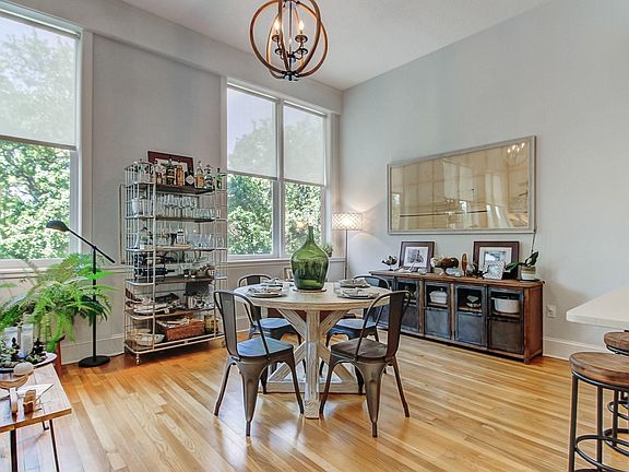 5th image of 2525 College St APT 1304