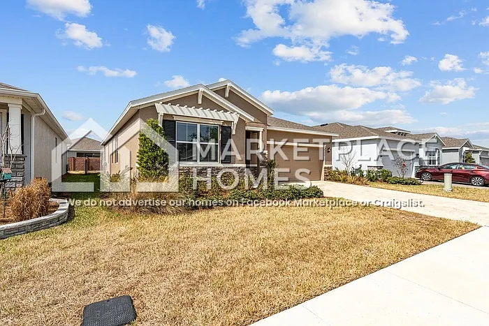 4170 NW 48th Terrace Rd — Photo 3