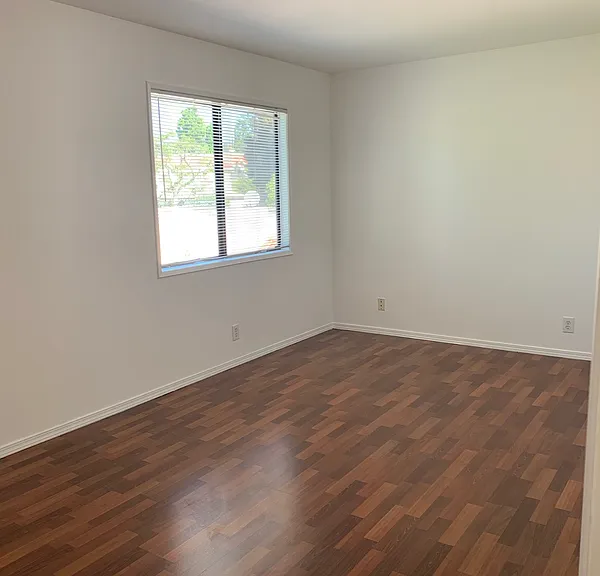 2615 W Grand Ave #A — Photo 18