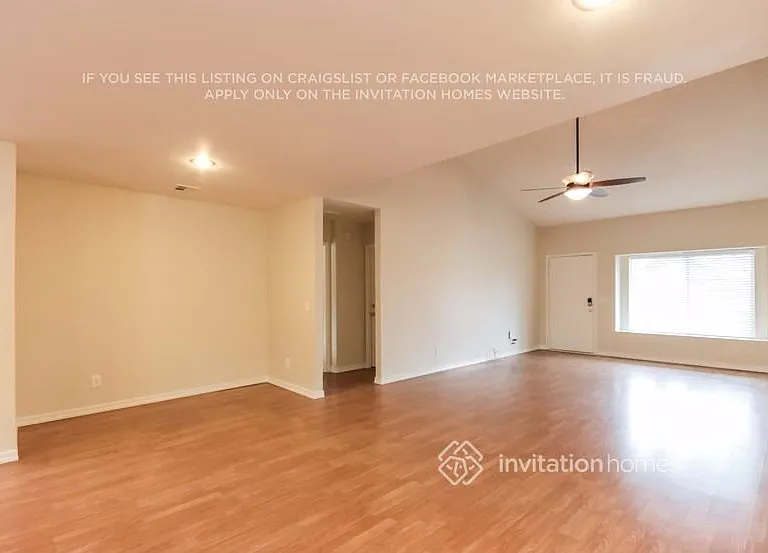 2551 E Diamond Cir — Photo 3