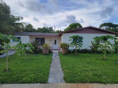6541 SW 8th St, Pembroke Pines, FL, 33023