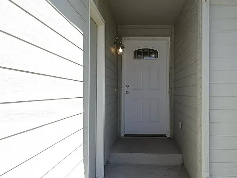 104 N Vinson St #1 — Photo 7
