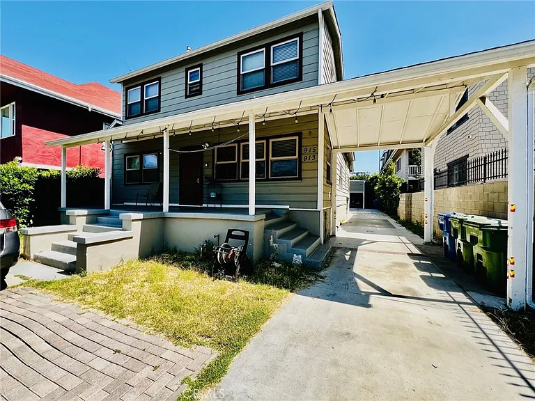 913 W 21st — Photo 54