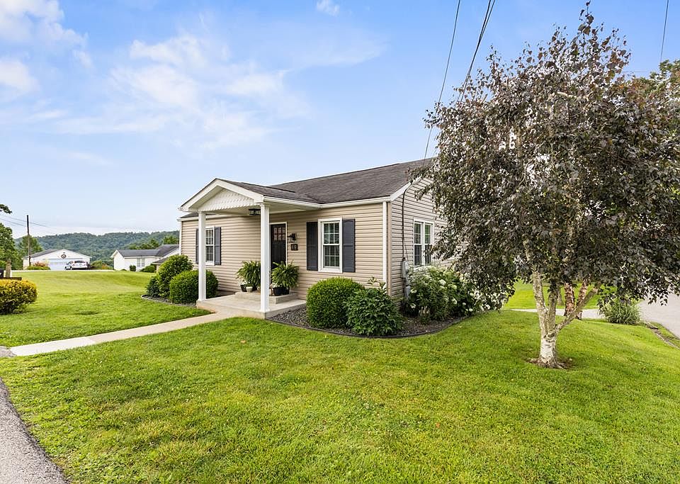 1st image of 49 Midway Ln