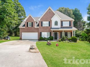 610 Dana Pointe Ct, Lawrenceville, GA 30045