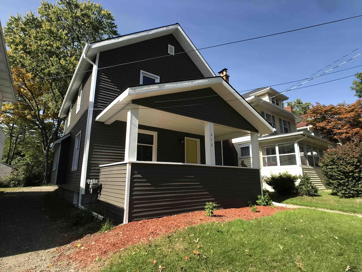 4 bed, 1800 sqft, $2,200 — Photo 1