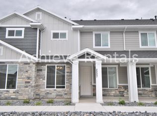 2207 S 1090 W, Logan, UT 84321