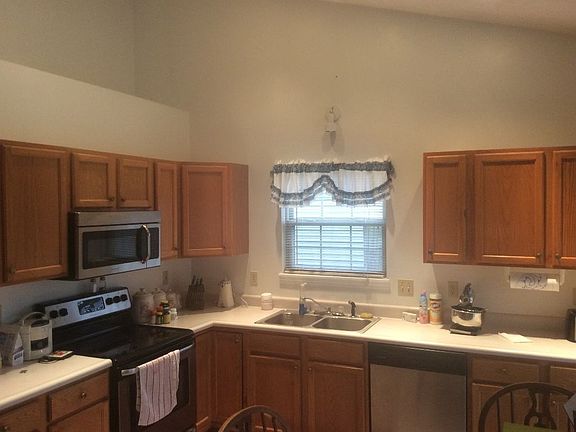 5th image of 3620 Braddock Dr