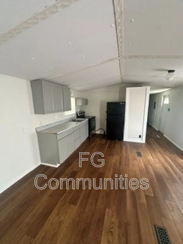 2 bed, 2.0 bath, $1,025 — Photo 4