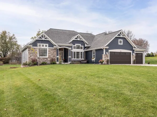 2145 Sunny Slope COURT, Slinger, WI 53086