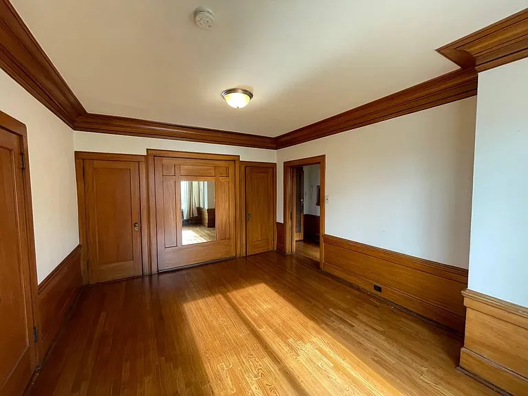 1390 Clay St #8 — Photo 2