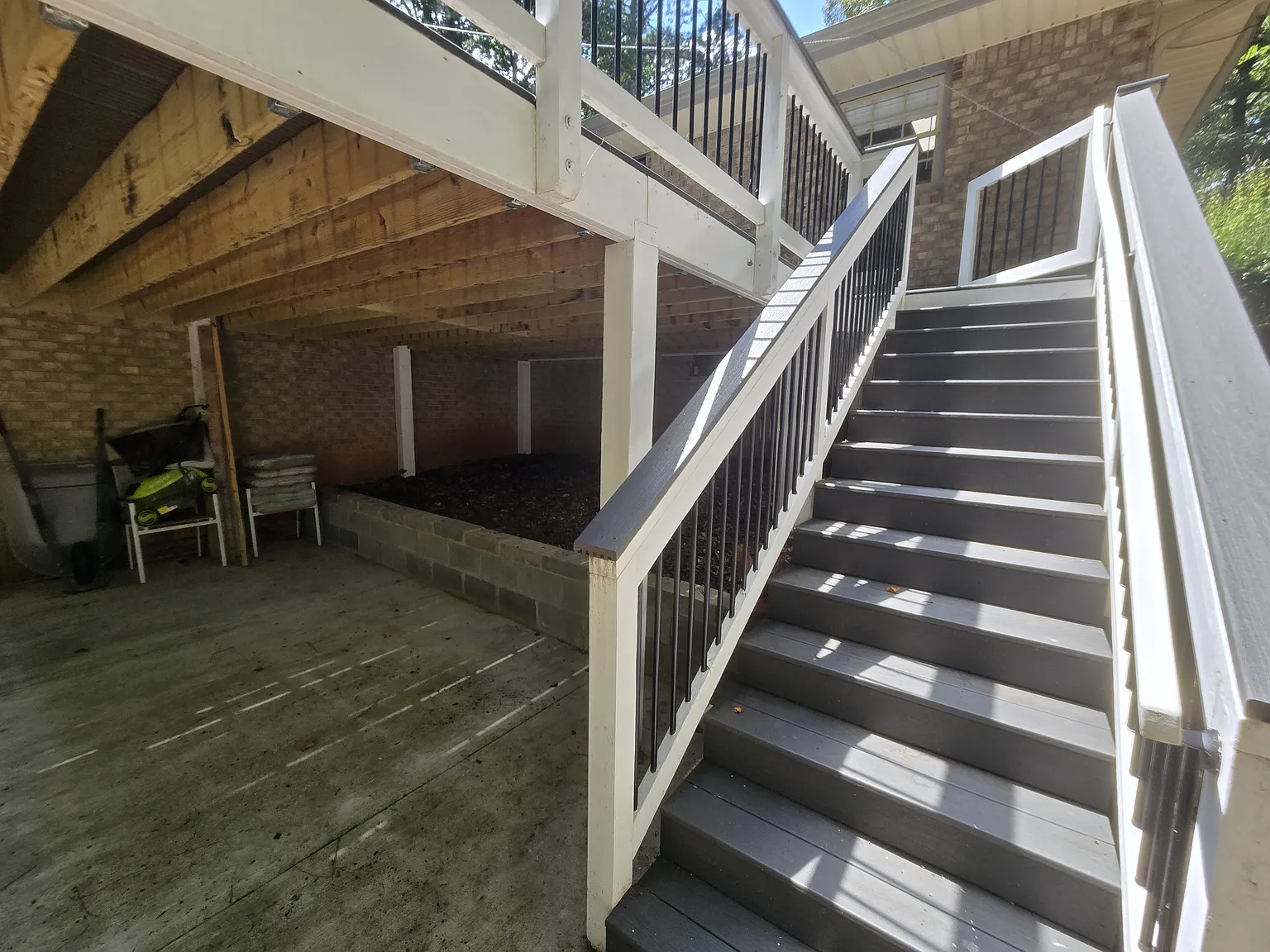 3 bed, 1975 sqft, $3,000 — Photo 4