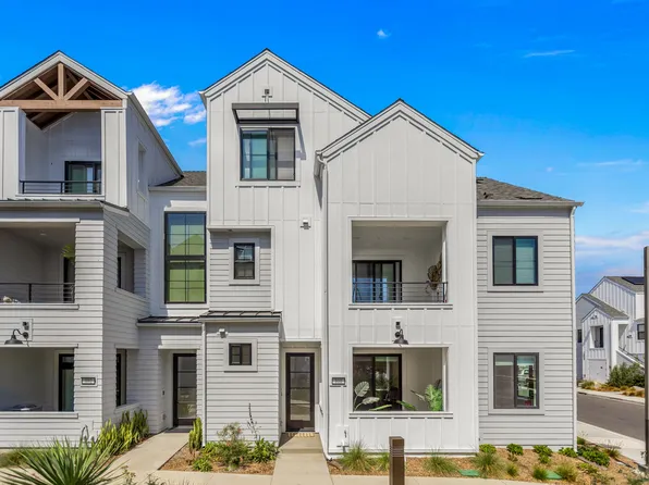 1403 Anaconda Ln #101, Encinitas, CA 92024