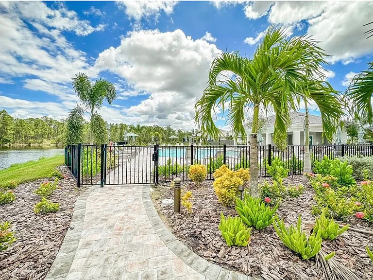2261 Gabel Oak Dr — Photo 29