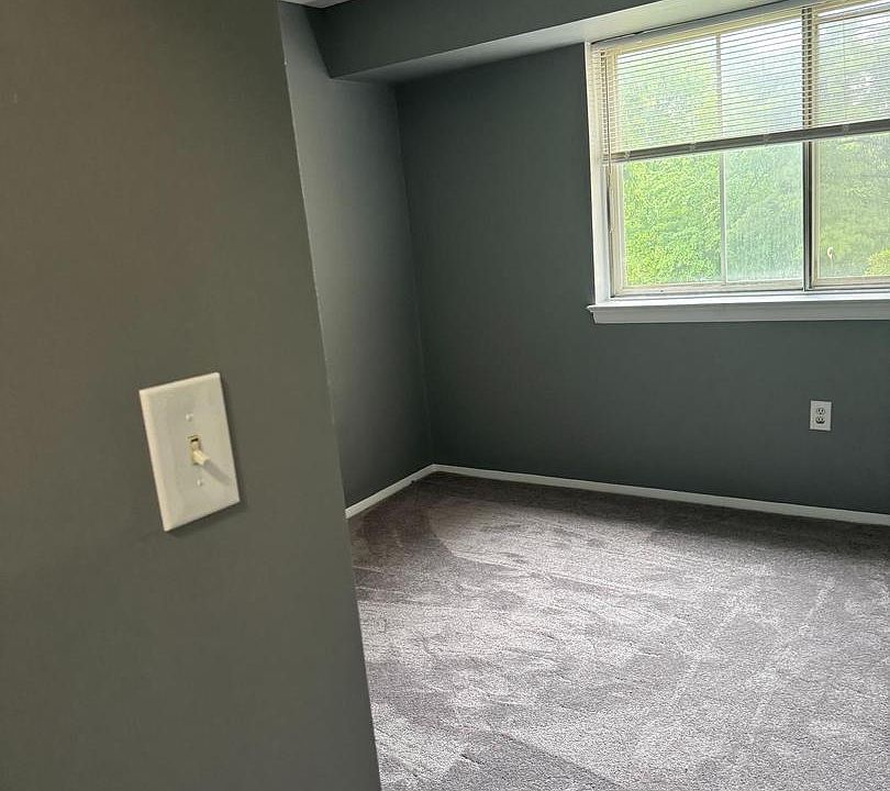 1st image of 11316 Cherry Hill Rd Unit 203