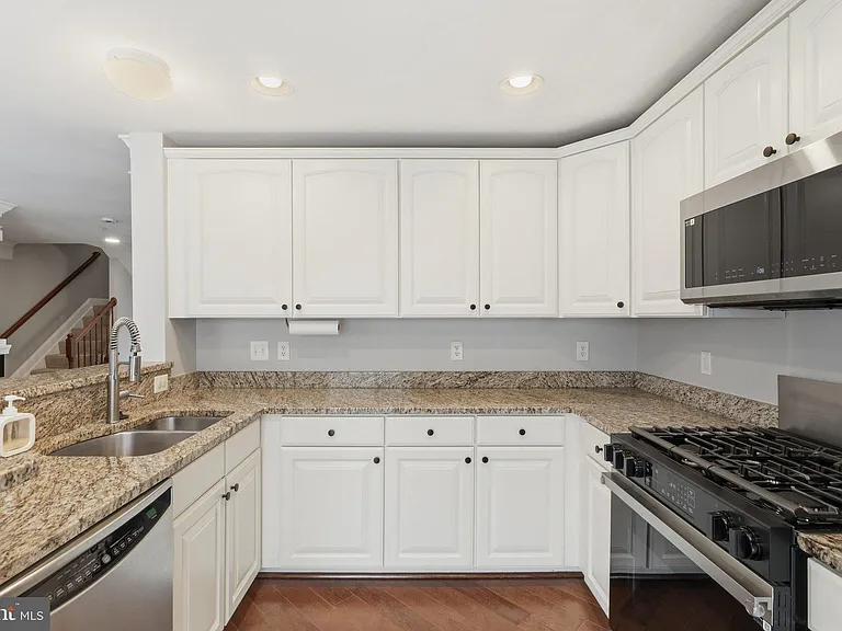 4424 Eastwick Ct #B-402B — Photo 10