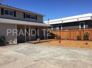 2 Miranda Ct, Novato, CA 94947