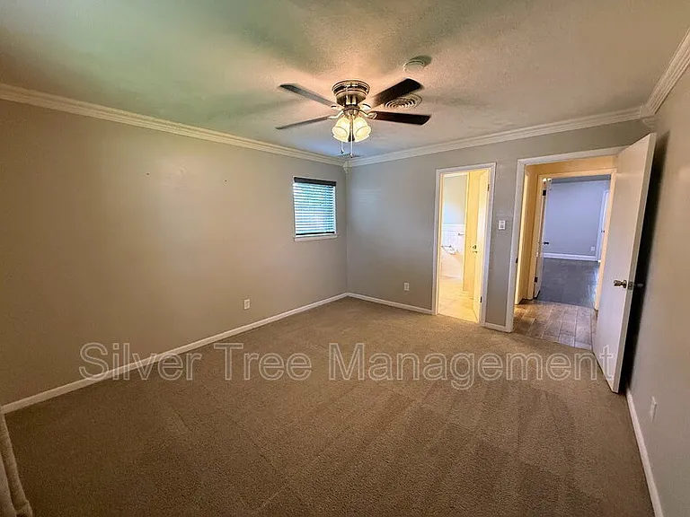 1710 Dickerson Dr — Photo 27