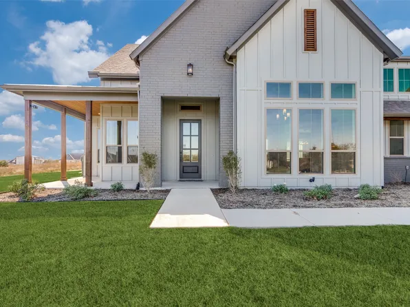 560 Aermotor Loop, Weatherford, TX 76085