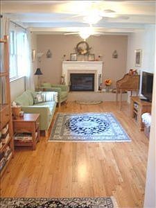 5th image of 2013 Trentwood Cir