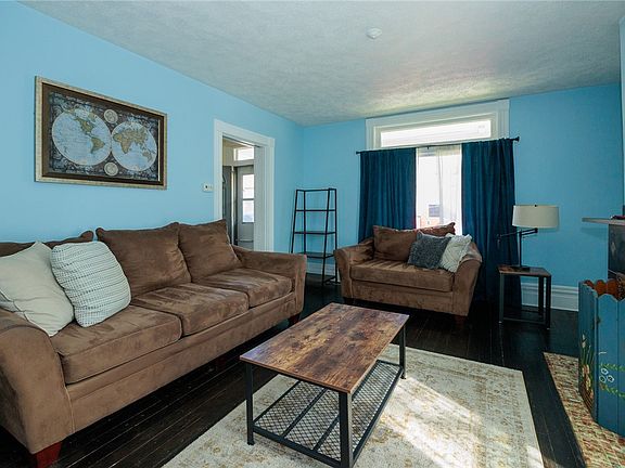 4th image of 734 1st St