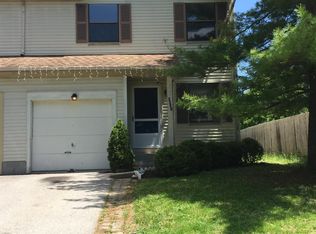 4872 Herndon Dr, Columbus, OH 43221