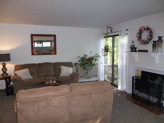 3rd image of 111 Coburn Ave