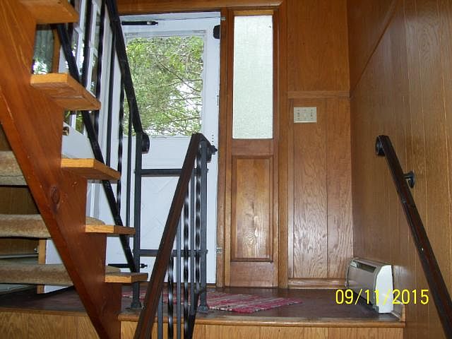 1st image of 1545 209th Ave NE