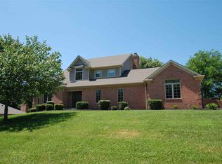 2316 Amsterdam Rd, Villa Hills, KY 41017