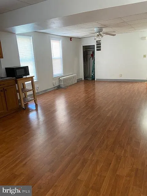 3 bed, 1.5 bath, 1980 sqft, $1,700 — Photo 3